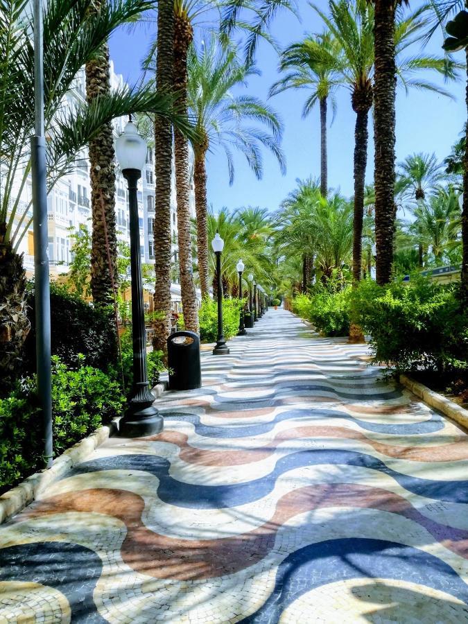 Town Hall Suite Alicante Exterior foto